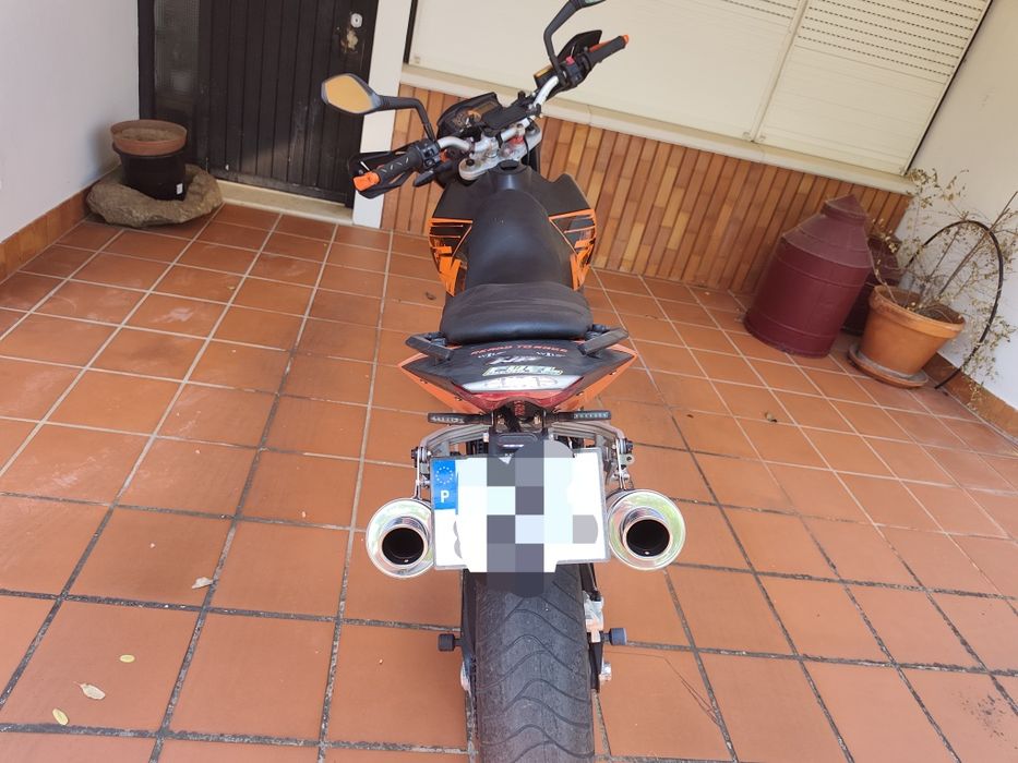 KTM 690 SM – 2007 – 28.000 km
