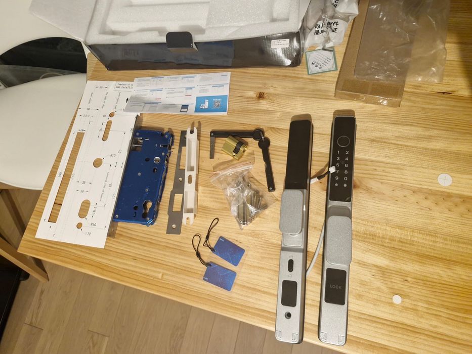 Fechadura eletrica / eletronica / digital Nova c/bluetooth  e wifi