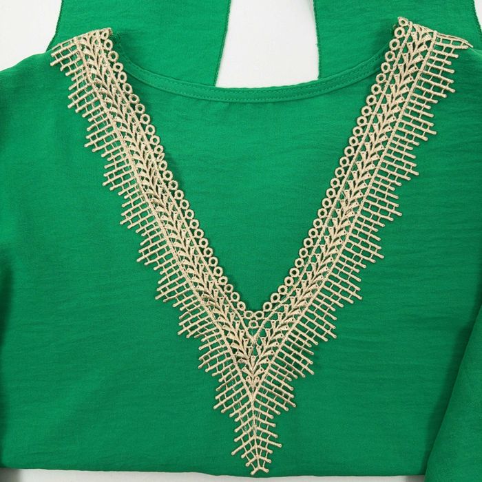 Blusa Made In Italy Verde Esmeralda com Renda M Boho
