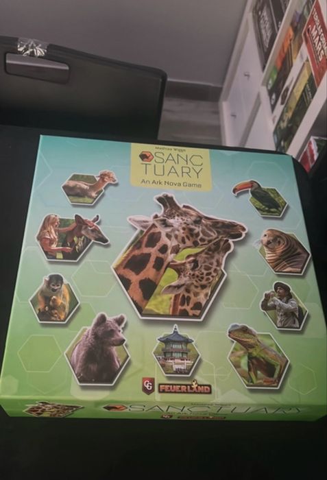 Sanctuary jogo tabuleiro