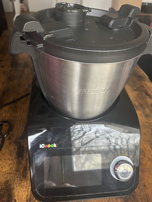 Robot wielofunkcyjny MPM ICoook z wbudowaną wagą i funkcją gotowania