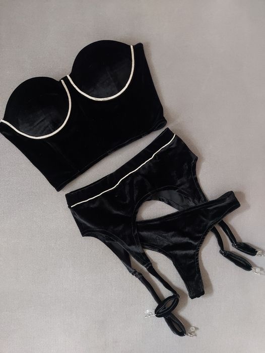 Komplet bielizny erotycznej + top / Еротичний комплект білизни + топ