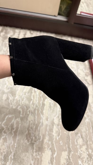 ботильйони чорні, 38 розмір