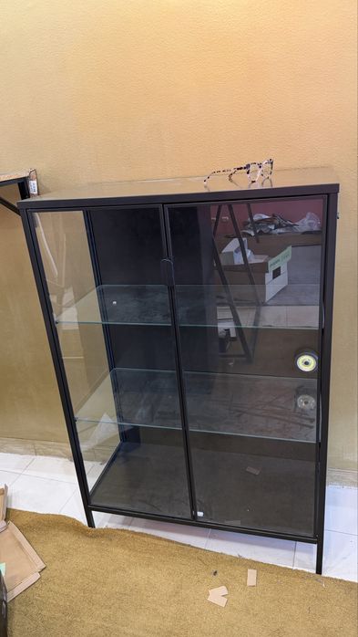 Movel de vidro ikea