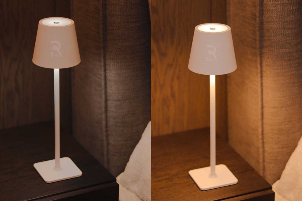 Сучасна настільна лампа з LED освітленням. Ночнік.