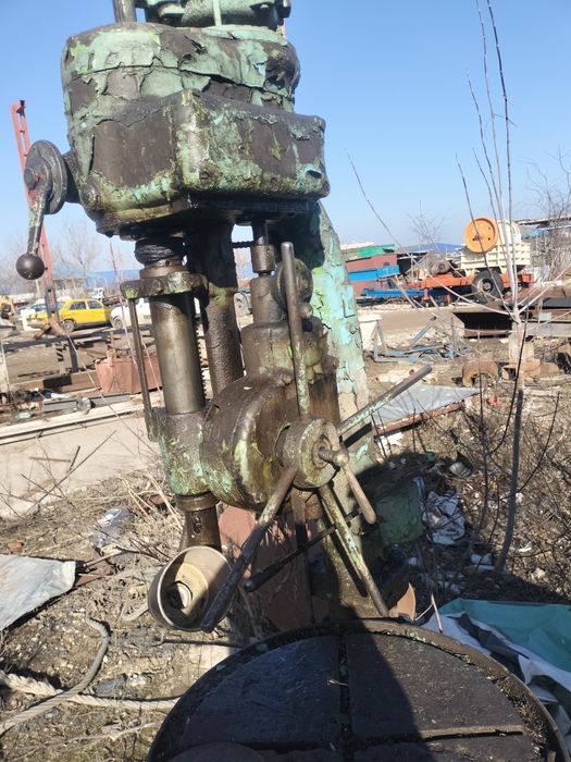 Сверлильный станок