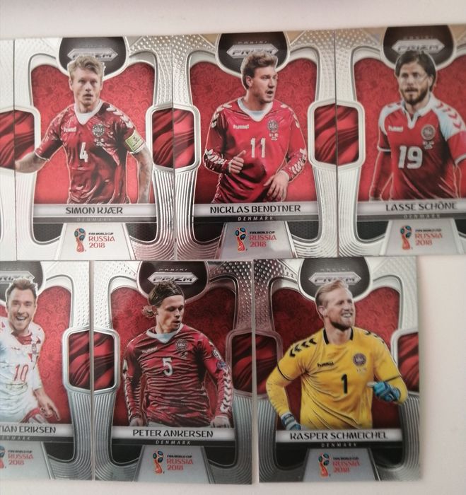 Vendo cartas mundial 2018 (portes incluídos)