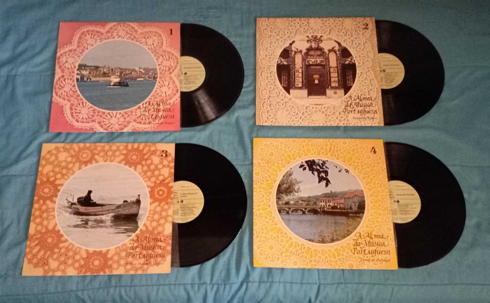 3 Caixas de Compilações / Colectâneas de Discos de Vinil