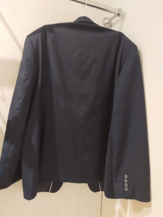 Modny garnitur męski