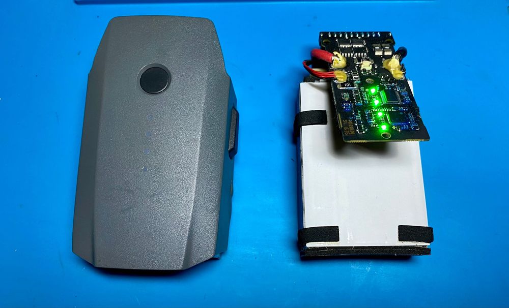 Ремонт розблокування батарей dji phantom mavic та mavic air