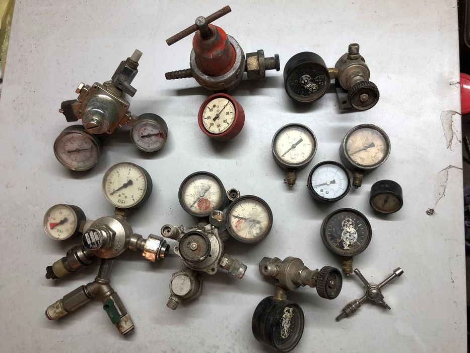 Редуктори СО2 Манометри