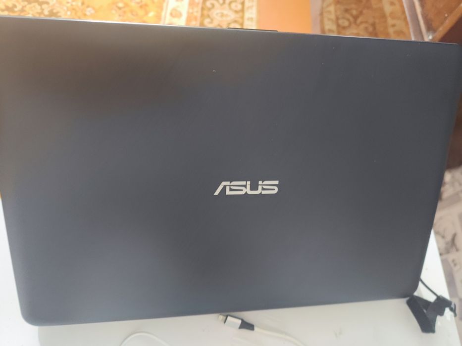 Продам Ноутбук Asus