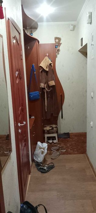 Продається 2-кімнатна кв, центр Шевченківського району (213-373-556)