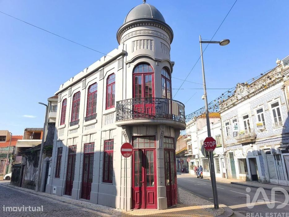 Ateliê T1 em Ovar, São João, Arada e São Vicente de Pereira Jusã de 60