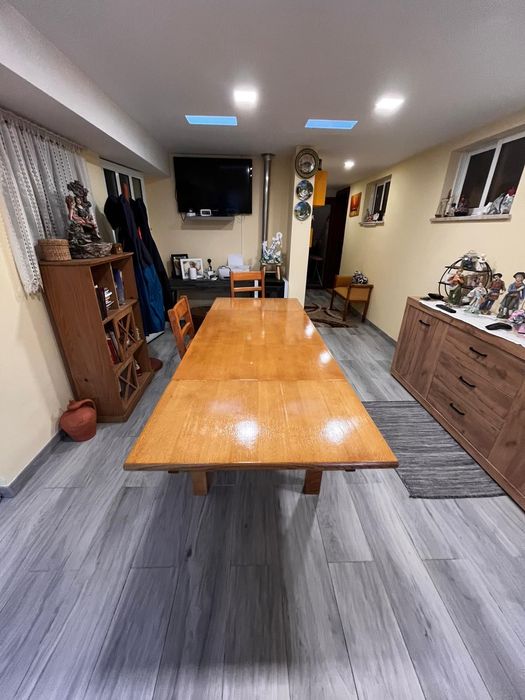 Mesa de cozinha extensível + 4 cadeiras