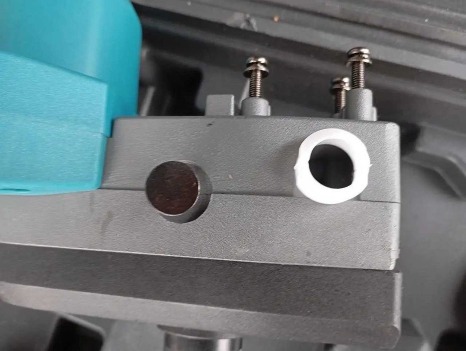 Аккумуляторная пила цепная makita 16 дюймов / 40см + 2 аккумулятора