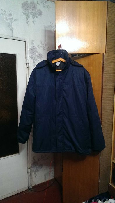 Мужская тёплая зимняя куртка размер XXL - XXXl Целая -без повреждений