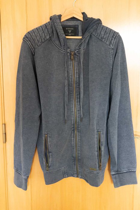 GUESS Hooded Sweatshirt