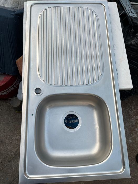 Lava loiça Rodi novo com escorredor um metro por cinquenta