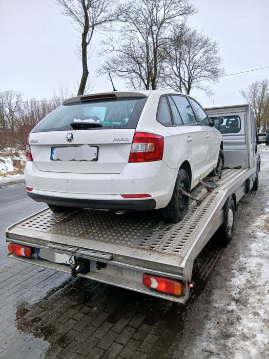 Tył klapa,zderzak Skoda Rapid