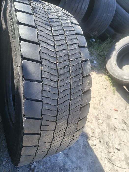 Шини колеса резина 315/70 R22,5  Michelin