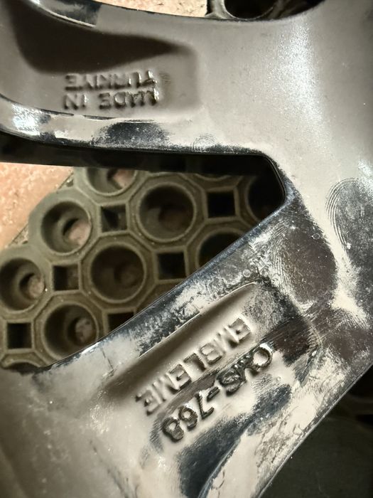 Alufelga Reno 4x100 6 J x 16 ET 50