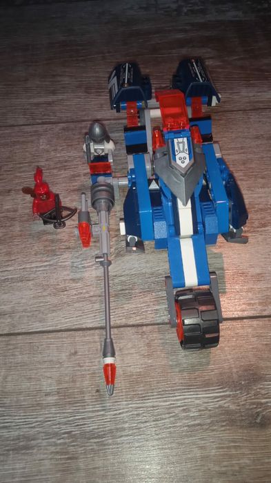 LEGO NEXO KNIGHTS Lance's Mecha Horse 70312