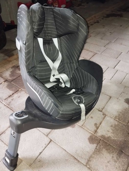 Fotelik ISOFIX obrotowy GB vaya i-size plus