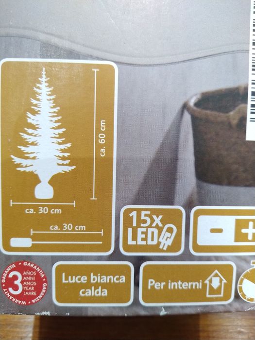 Árvore de Natal com LED's casa quarto apartamento vivenda escritório.