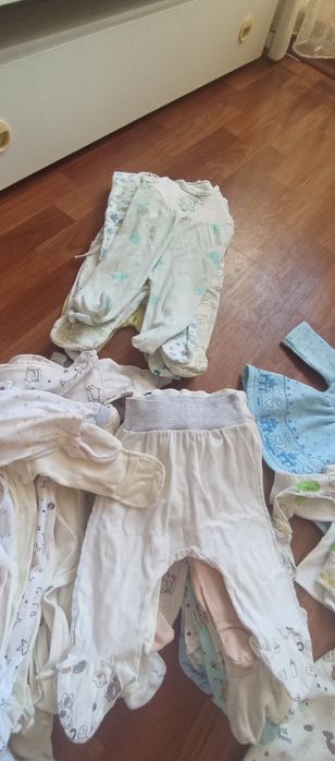 Срочно продам пакет детских вещей,детские вещи боди,человечки,ползунки