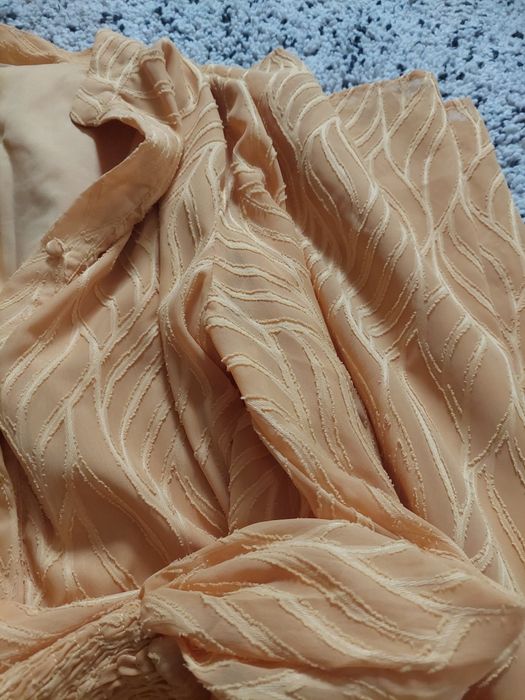 Vestido Amarelo novo