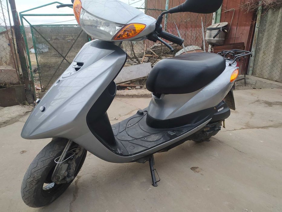 Продам скутер Yamaha