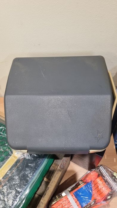 Vendo máquina de escrever Antares 20 Efficiency