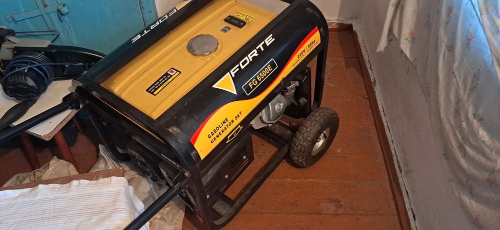 Продам генератор