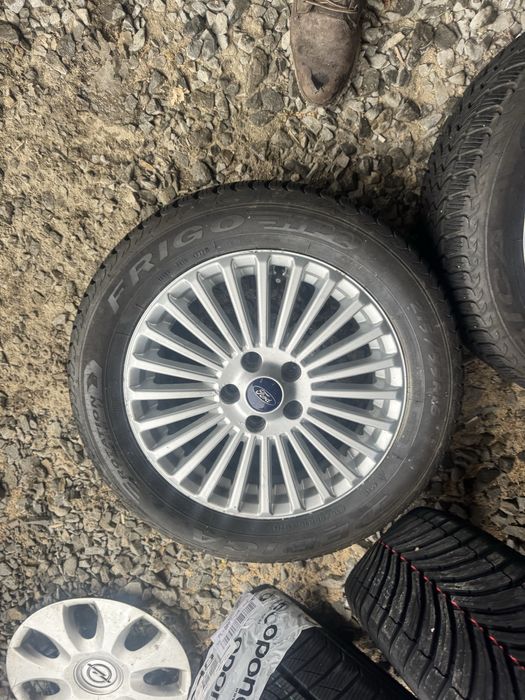 C-max/mondeo/focus/fiesta/ opony frigo hp2 dot23 215/55/r16