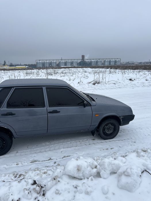 Продам ваз 21099