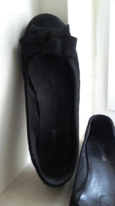 Sapatos sabrinas pretas camurça 35