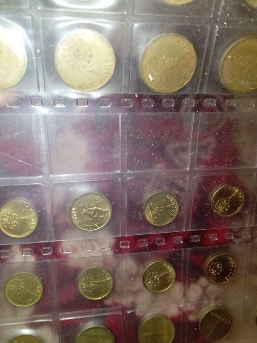 36 moedas portuguesas 1 , 5 escudos