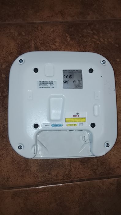 Продам Cisco AIR-CAP1602E-E-K9