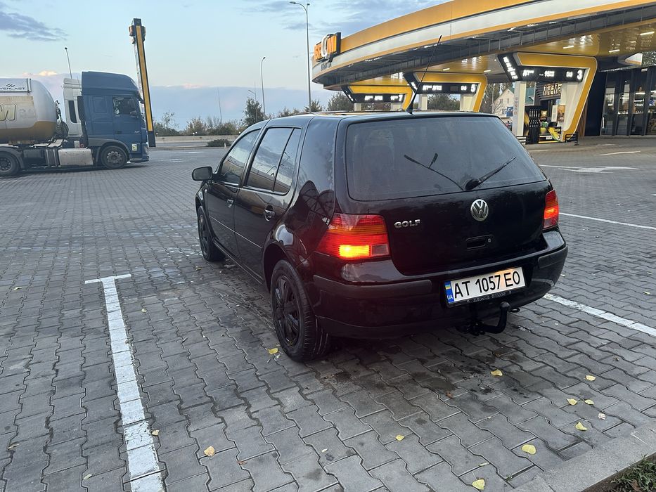 Продам фольксваген гольф 4