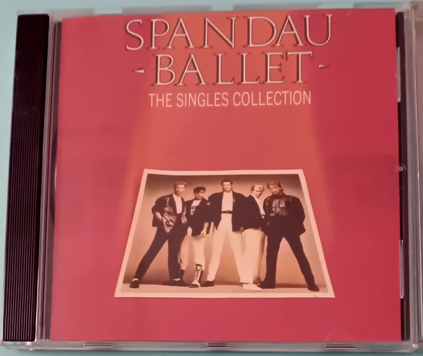 CDs Beatles Elvis Bee Gees  Sting Spandau Ballet