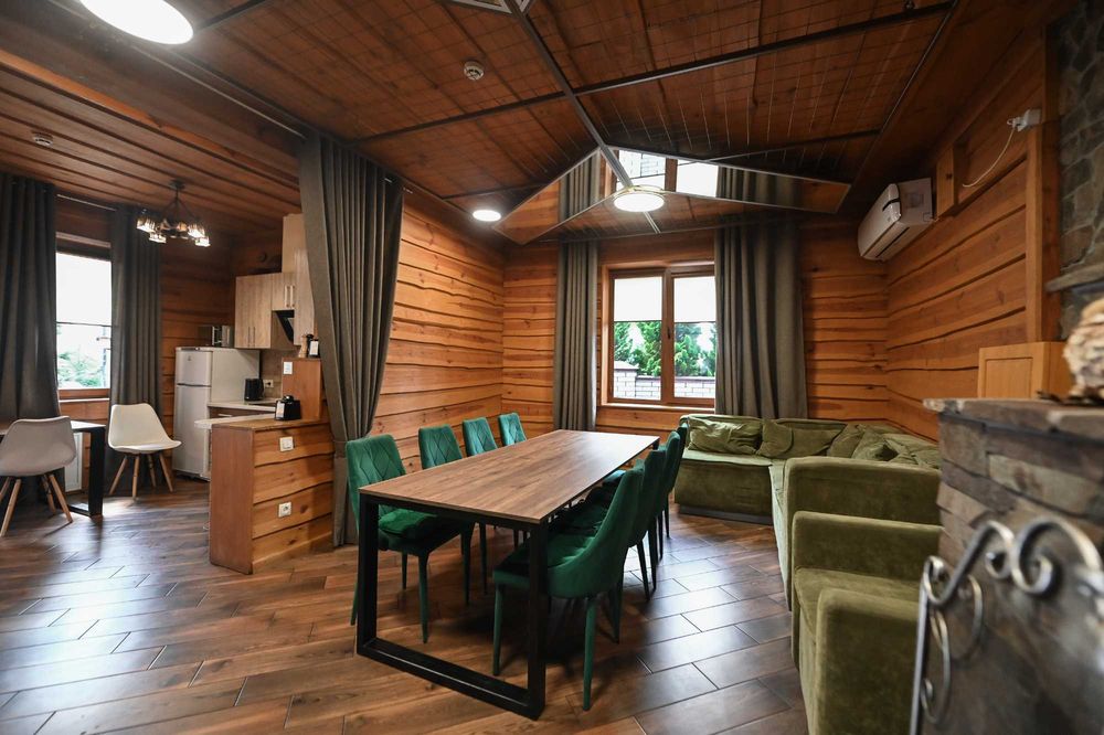 Будинок подобово для святкувань на 10 осіб  з сауною, 5км до Львова