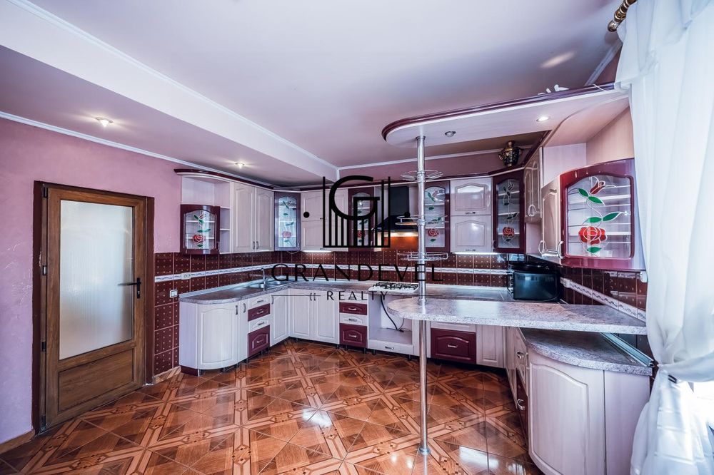 Без % Будинок Підгірці 243 м², 12 км Київ, сауна, баня, цоколь