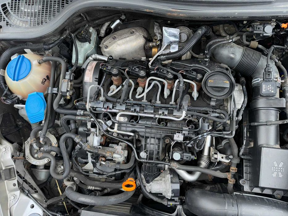Двигун мотор двигатель 1.6 tdi CAY CAYC CAYP Volkswagen Skoda Audi
