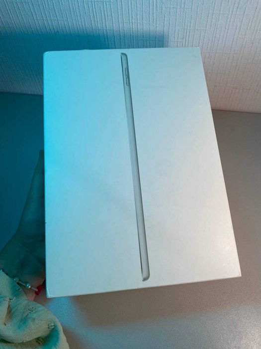 Планшет iPad 9 - 64GB  Б/В