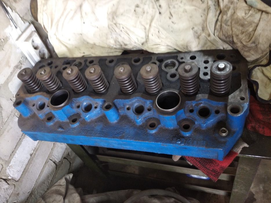 Продам головку д240 бу