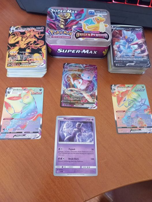 Cartas Pokémon vendo por 200€, cartas pra coleção