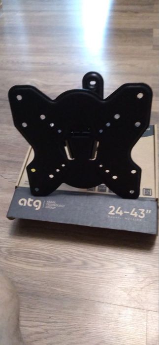 Кранштейн для телевизора