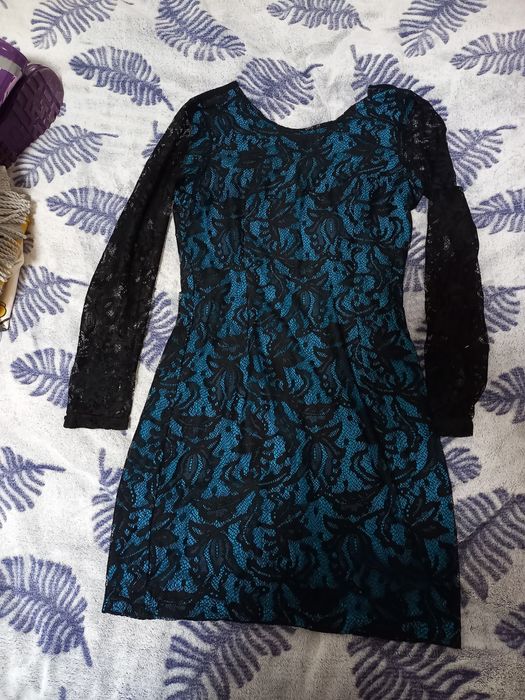 Платье трикотаж с кружевом