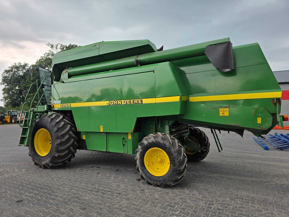 John deere 2264 kombajn zbożowy
